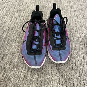 Nike element react 55